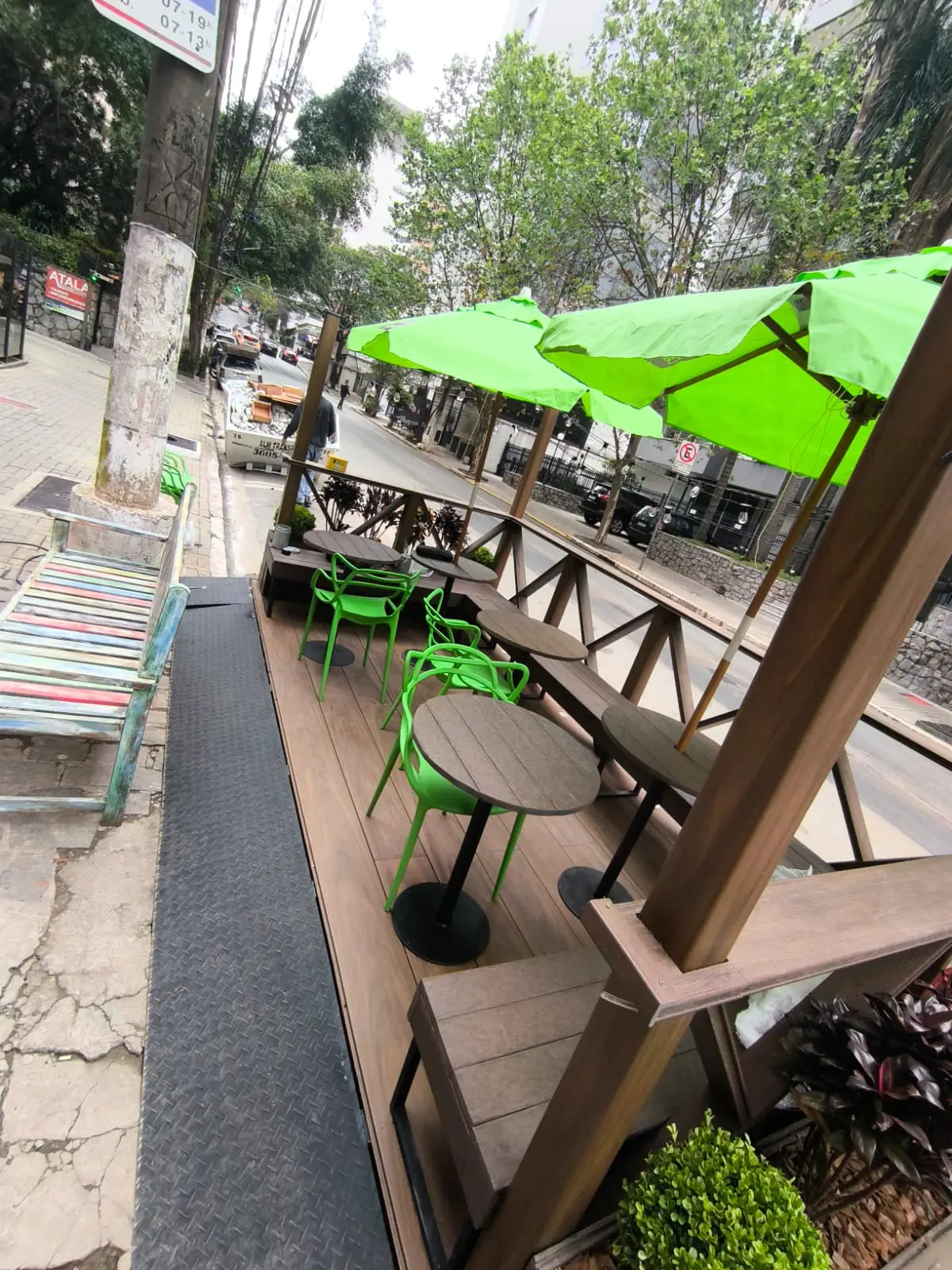 Empresa especializada em parklet